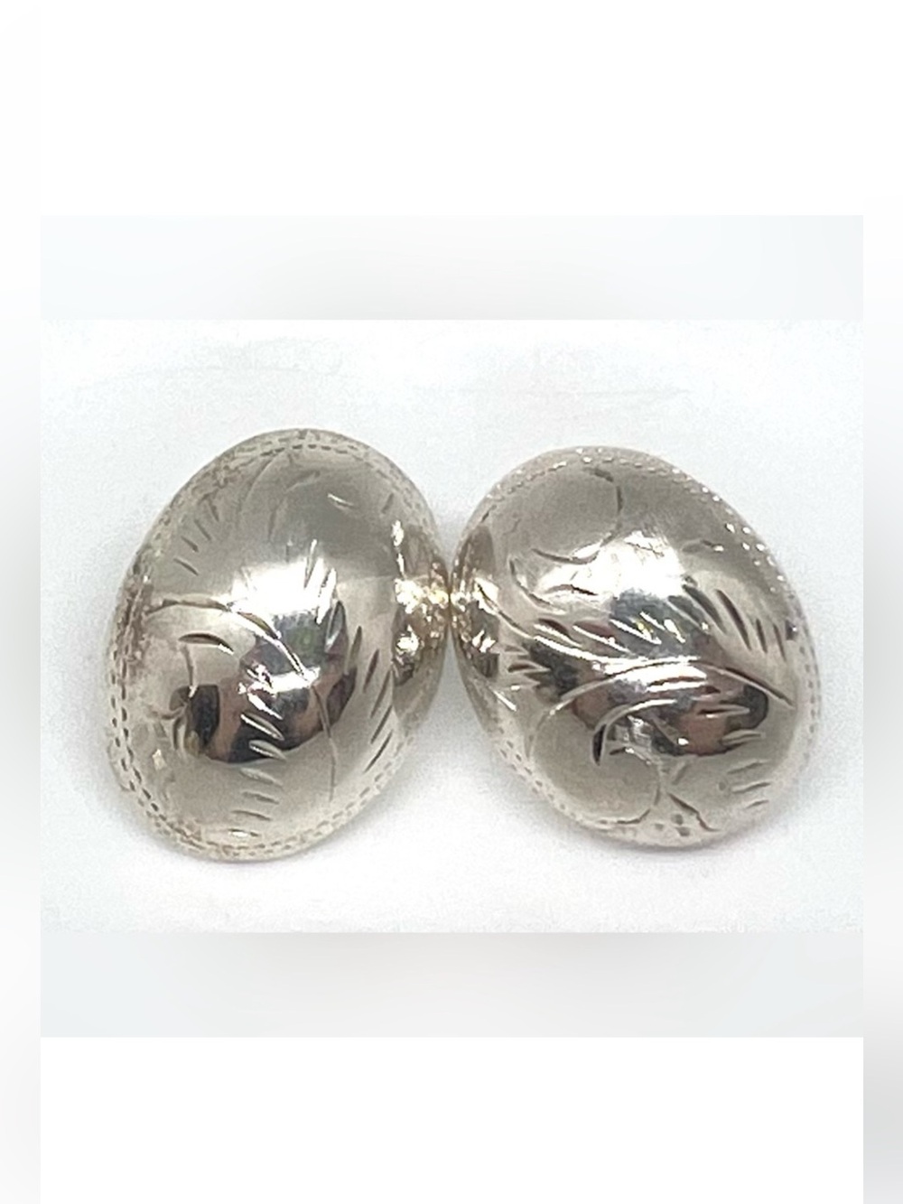 Vintage 90’s 925 Sterling Etched Puff Dome Earrings